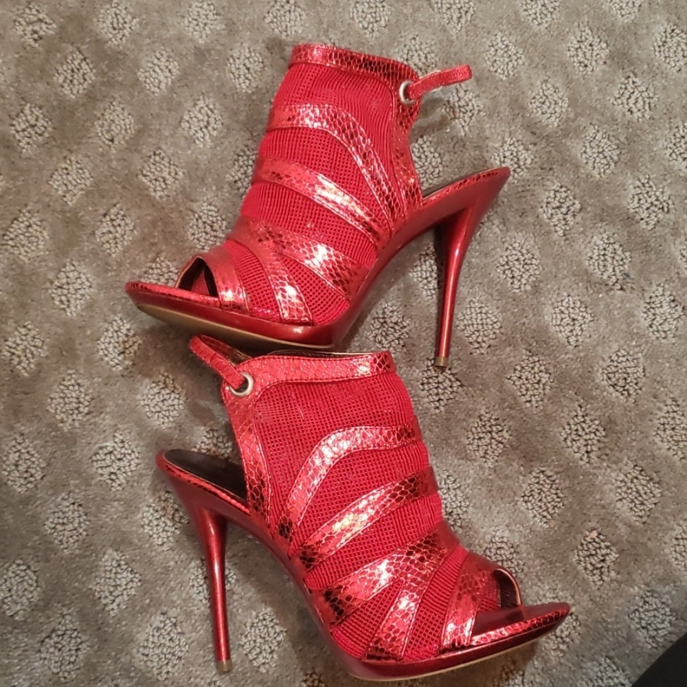 Red ankle length heels